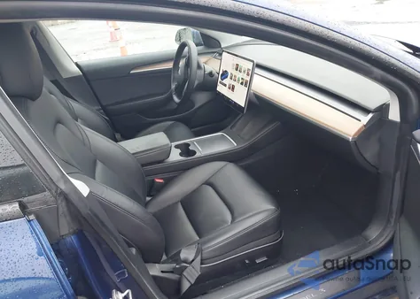 2021 Tesla Model 3 Long Range Dual Motor All-Wheel Drive z USA, uszkodzony, nr VIN 5YJ3E1EB5MF028236